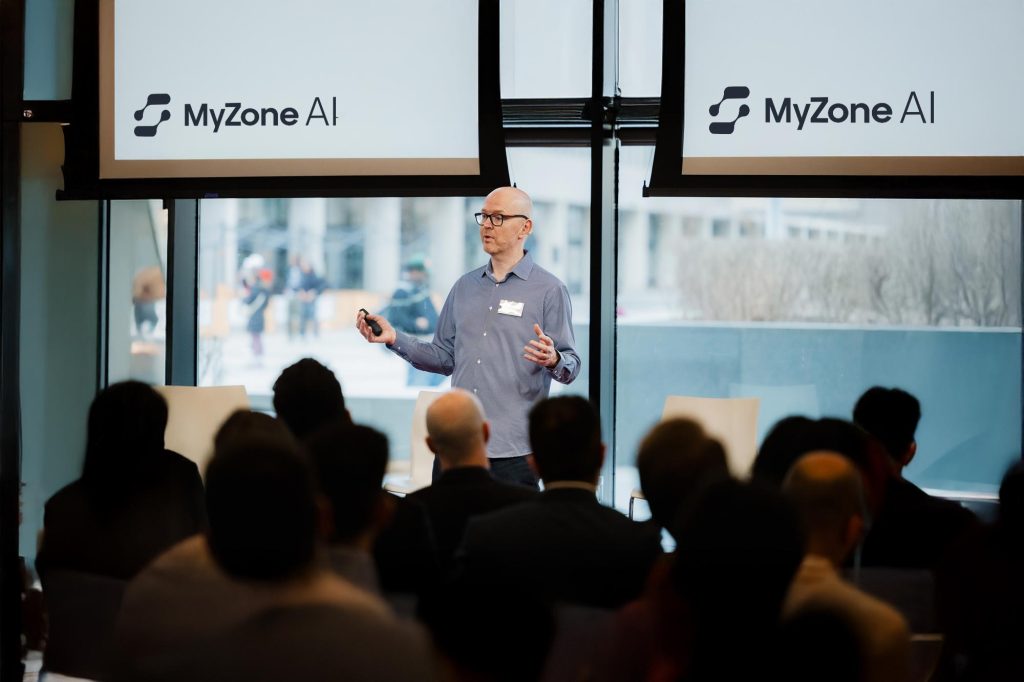 Mike Schwarz leading an AI workshop
